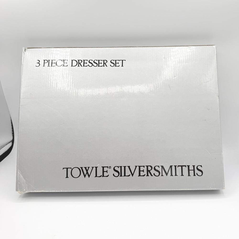 Towle Silversmiths Dresser Set Women Silver Good Vintage Floral Mirror Brush Set